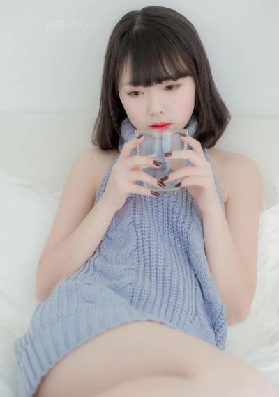 国产精品一区二区AⅤ密桃_剧情片全集在线观看