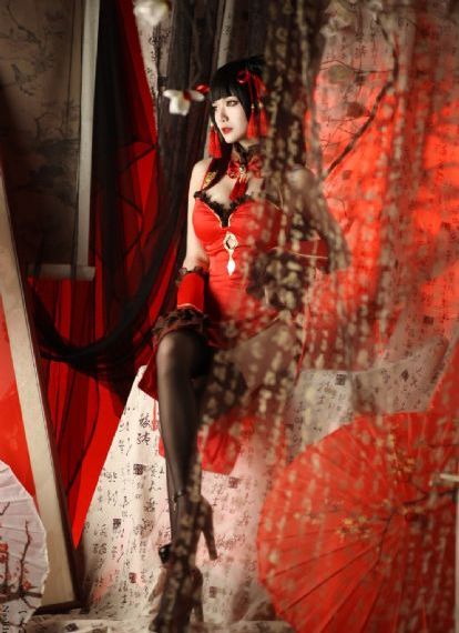 美女天天操_粤语中字在线观看