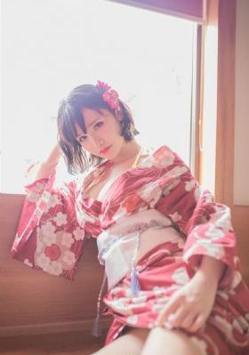 蜜桃9999_免费高清日本成人在线